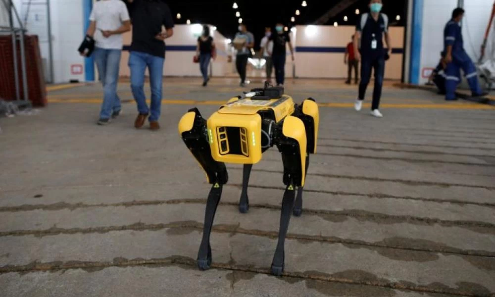 Ρομπότ επιστράτευσε η Σιγκαπούρη για επιτήρηση σε πάρκα και πλατείες